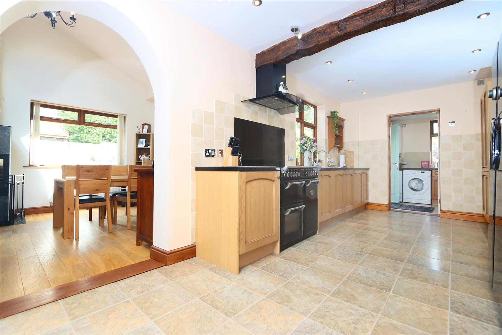 4 bed property in Reservoir Road, Kidderminster